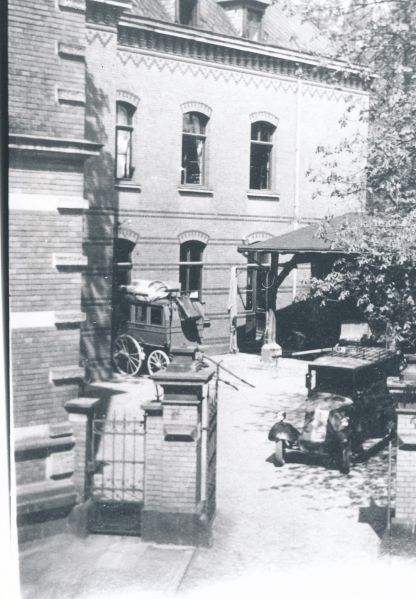 Datei:Posthof in den 1920er Jahren.jpg