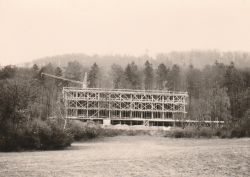 Rohbau des Bomberg-Hotels 1966, hochgeladen in FB Alt Bad Pyrmont von Hermann Frede 03/2023