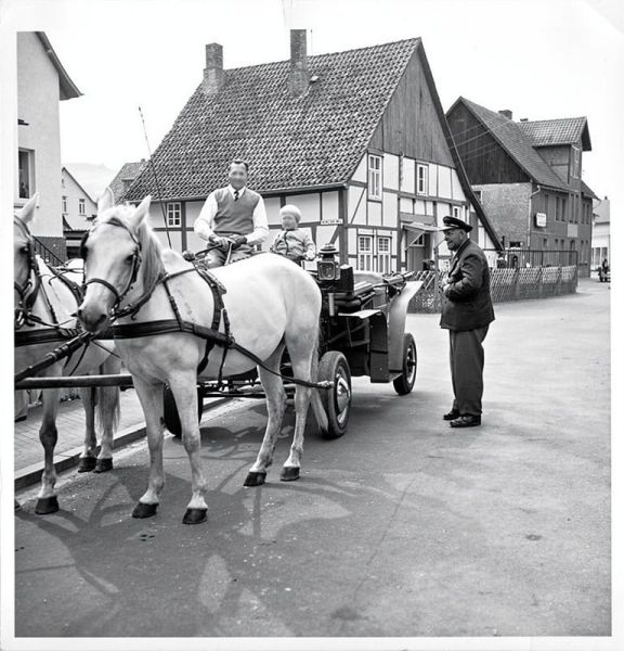 Datei:197x-Fuhrunternehmer-Friedrich-Hundertmark.jpg